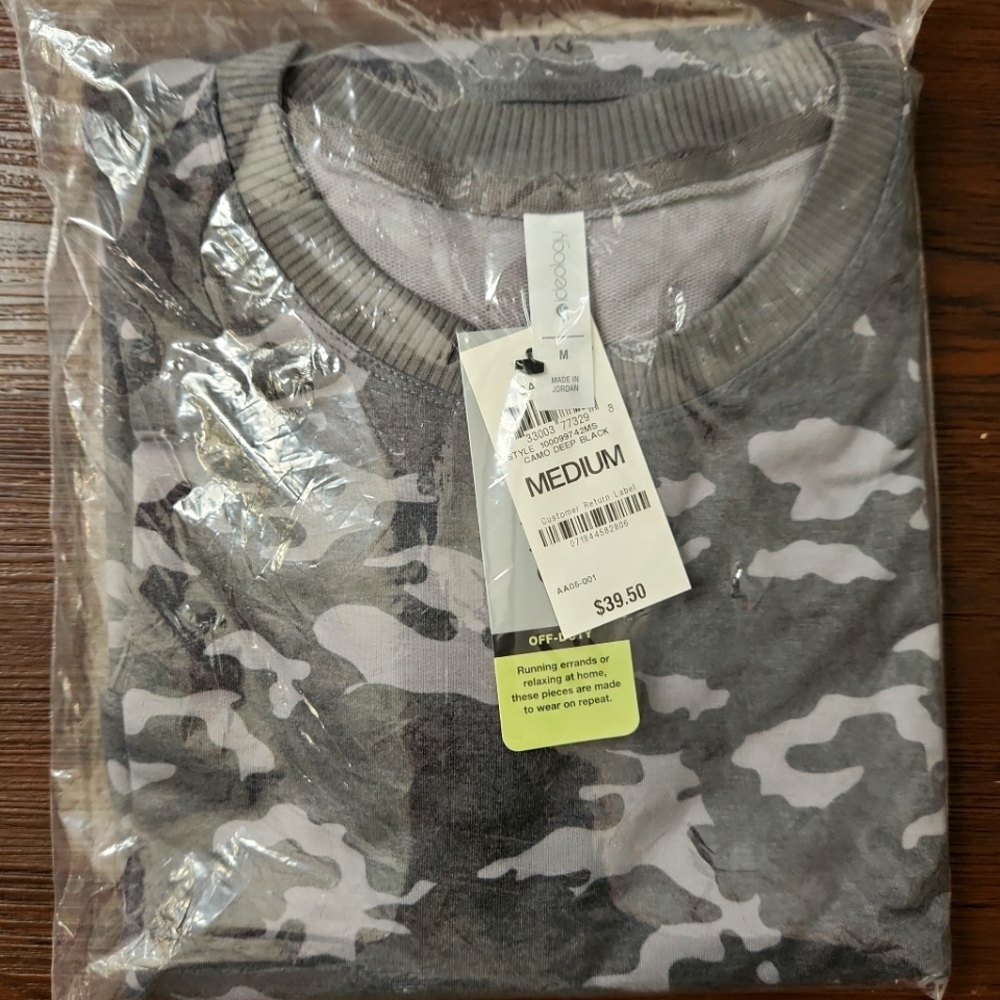 allbrand365 designer Ideology Womens Camo Print Sweatshirt Deep Black Camo M